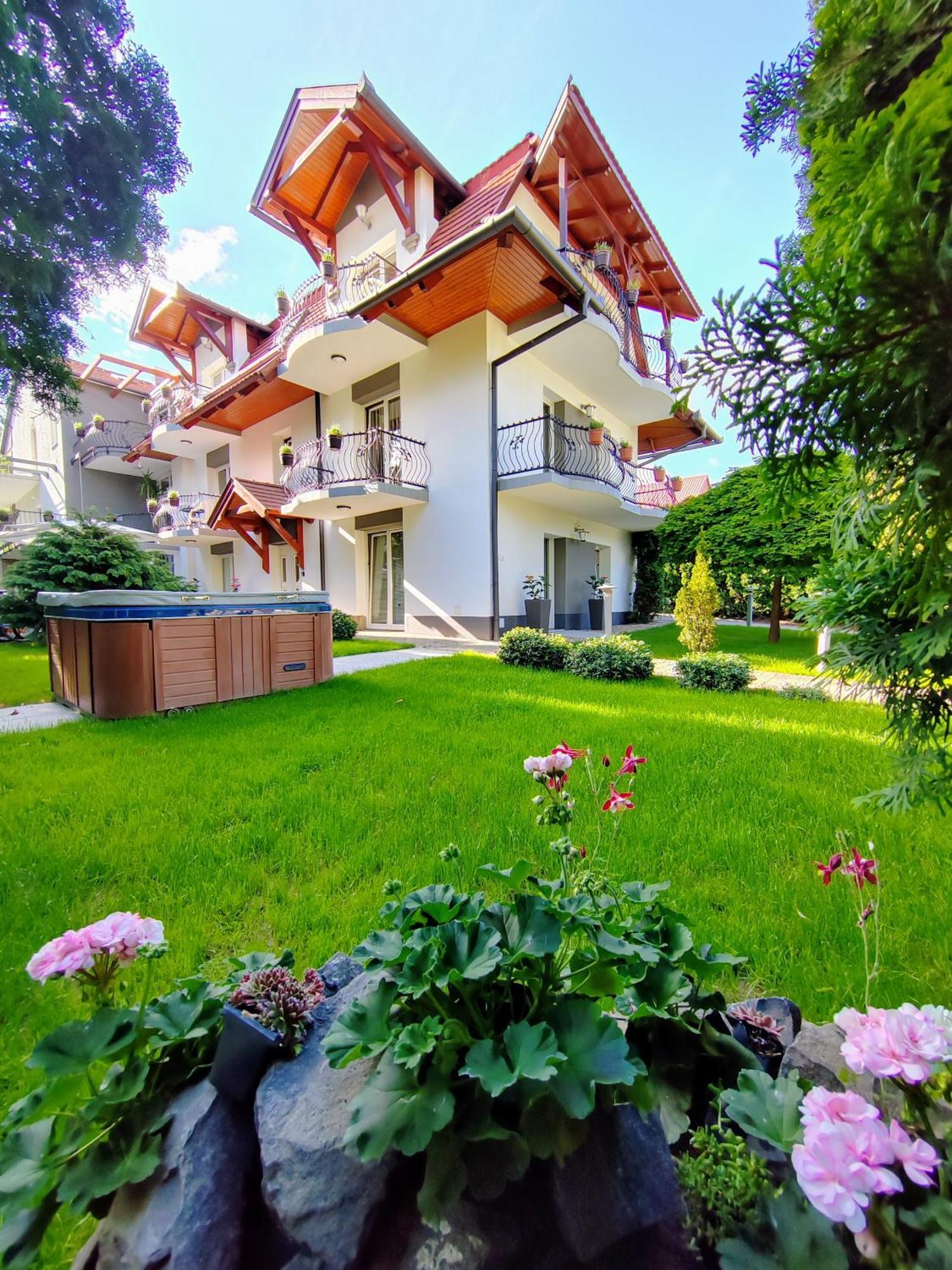 Heviz Apartman Heviz Luaran gambar